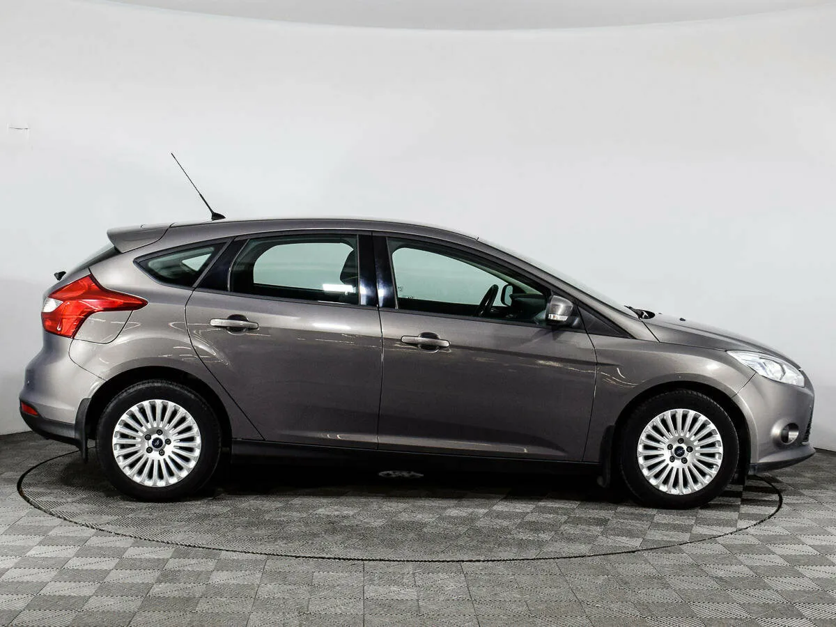 Ford Focus III · Trend — фото 4