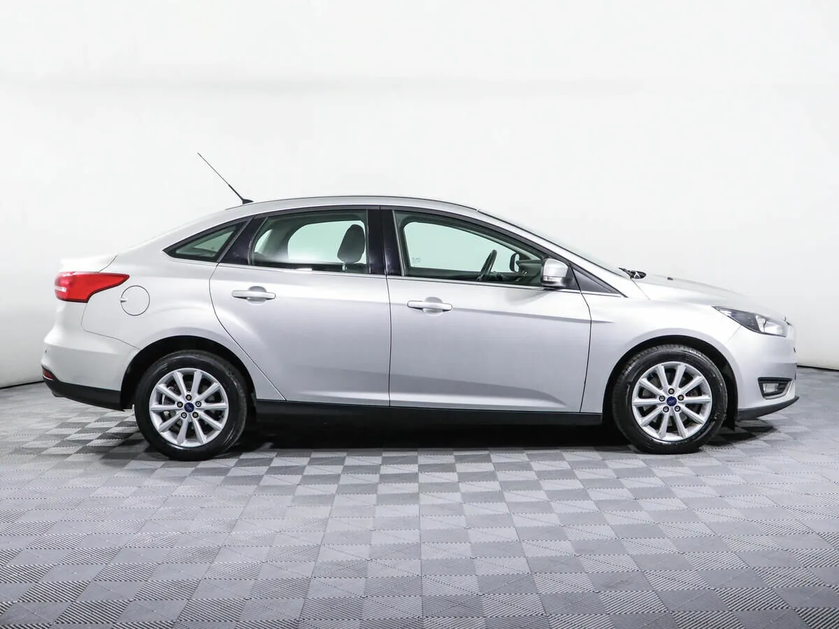 Ford Focus III Рестайлинг · Titanium — фото 4