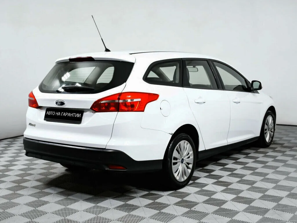 Ford Focus III Рестайлинг · Special Edition — фото 5