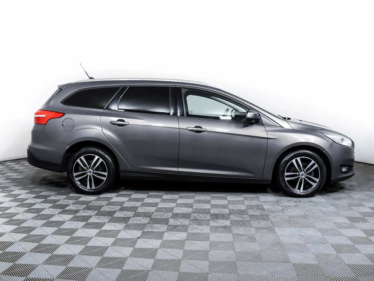 Ford Focus III Рестайлинг · Special Edition — фото 4