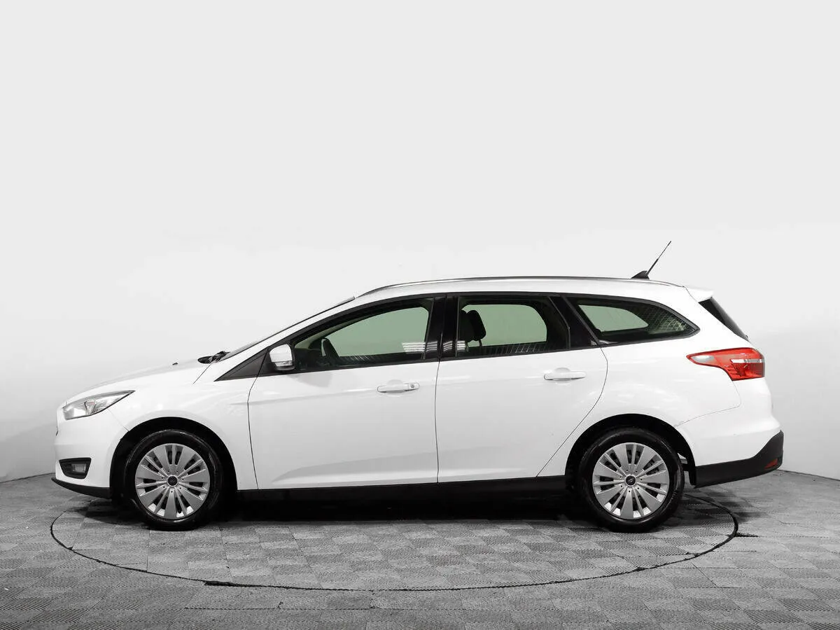 Ford Focus III Рестайлинг · Trend — фото 3