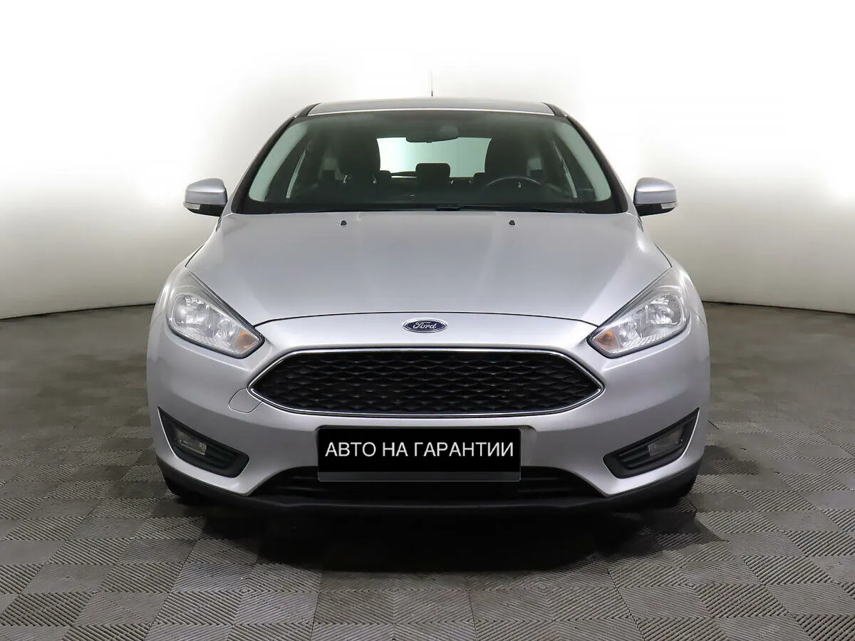 Ford Focus III Рестайлинг · Trend — фото 2