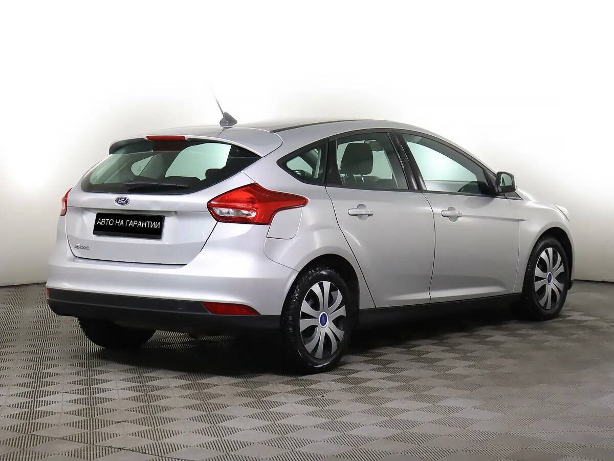 Ford Focus III Рестайлинг · Trend — фото 3
