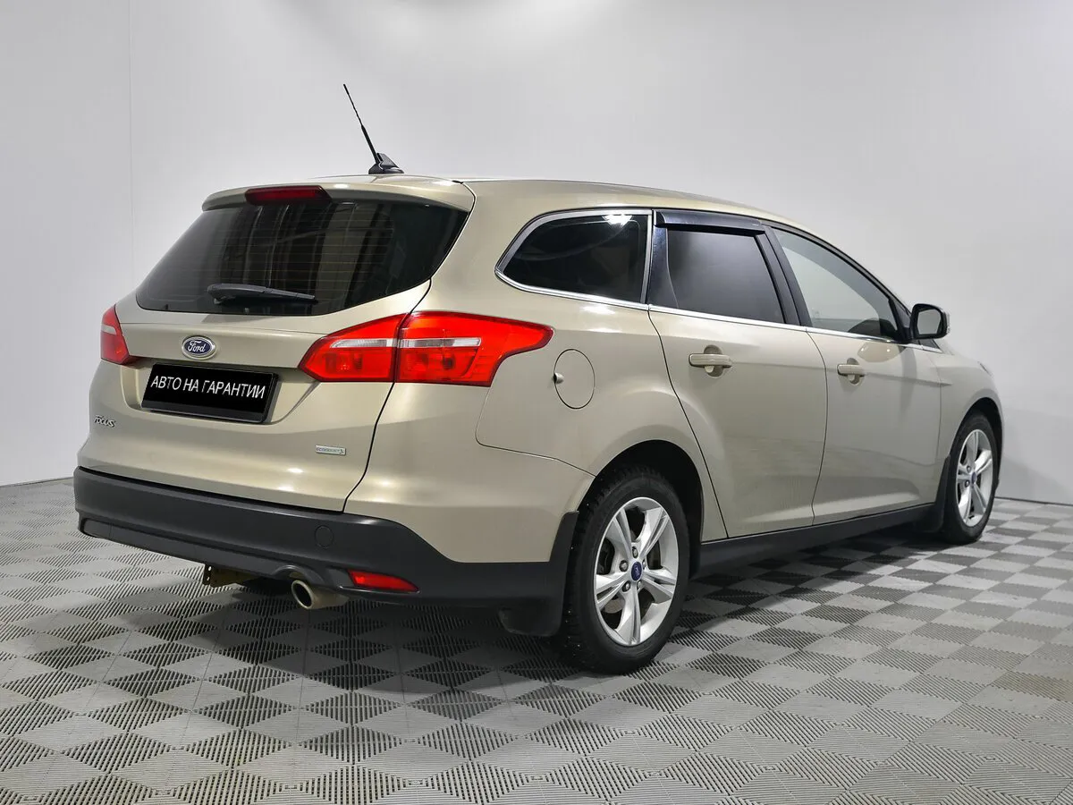 Ford Focus III Рестайлинг · Titanium — фото 3