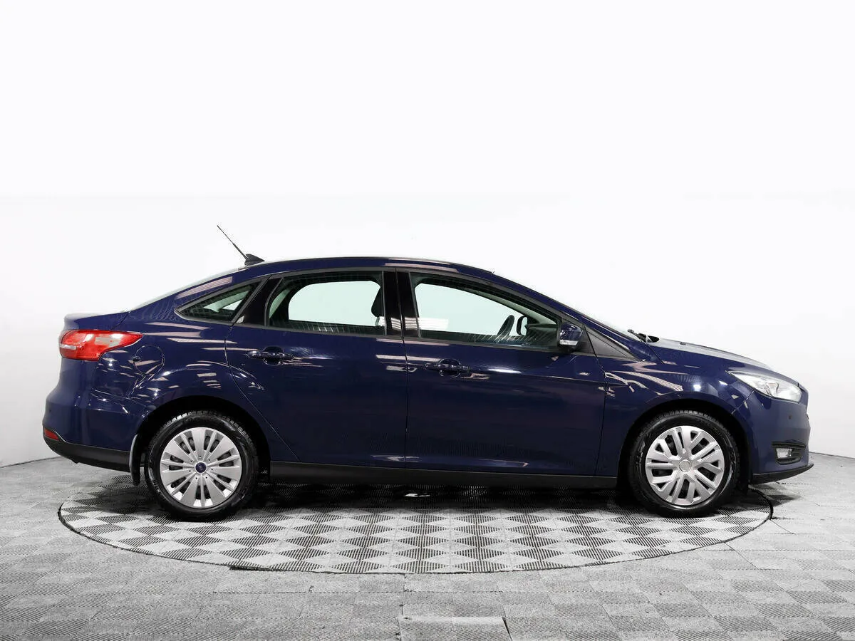 Ford Focus III Рестайлинг · Trend — фото 4