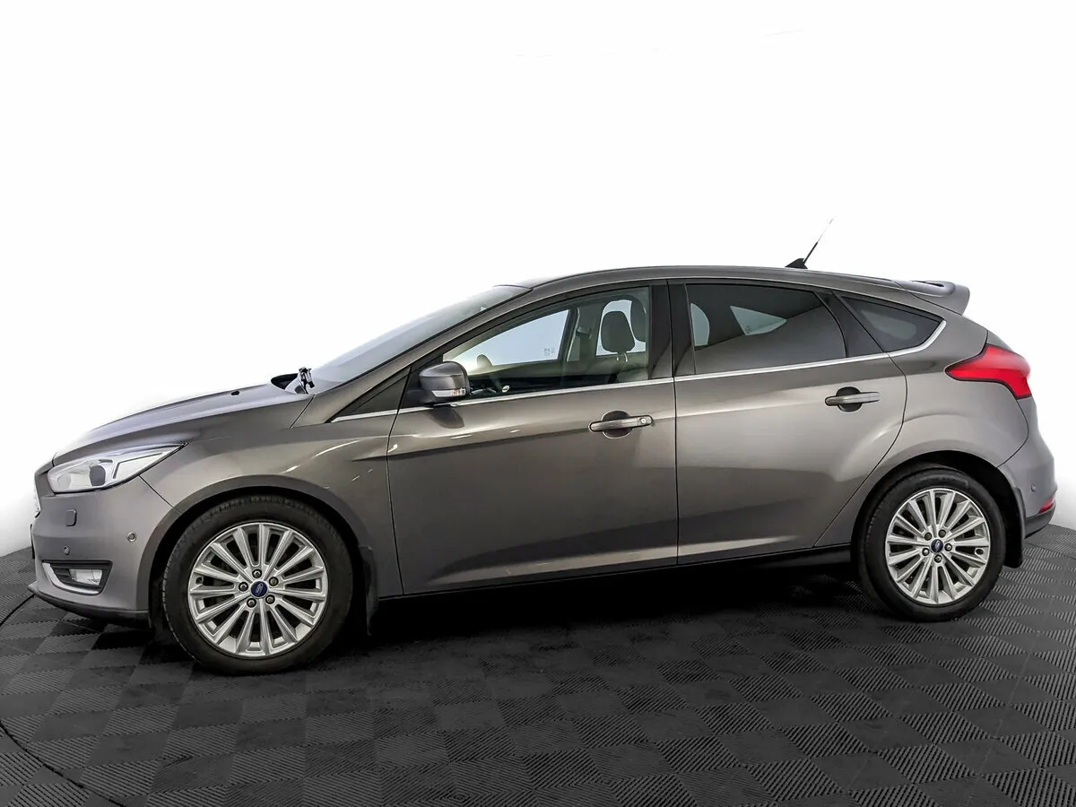 Ford Focus III Рестайлинг · Titanium — фото 3