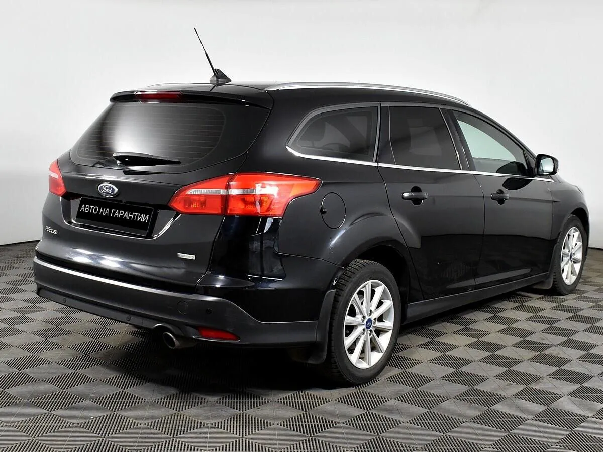 Ford Focus III Рестайлинг · Titanium — фото 3