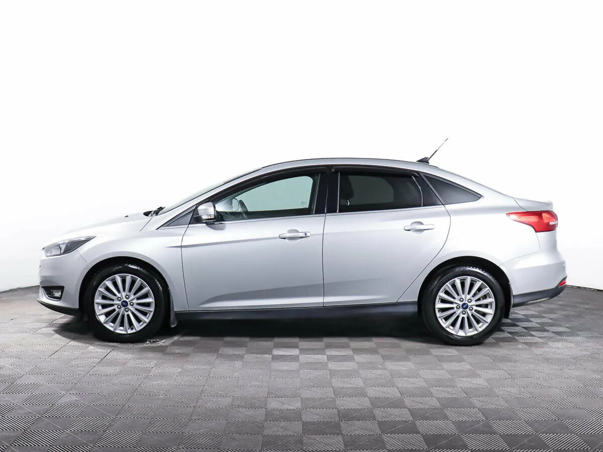 Ford Focus III Рестайлинг · Titanium — фото 3