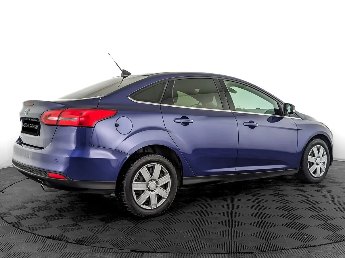 Ford Focus III Рестайлинг · Titanium — фото 5