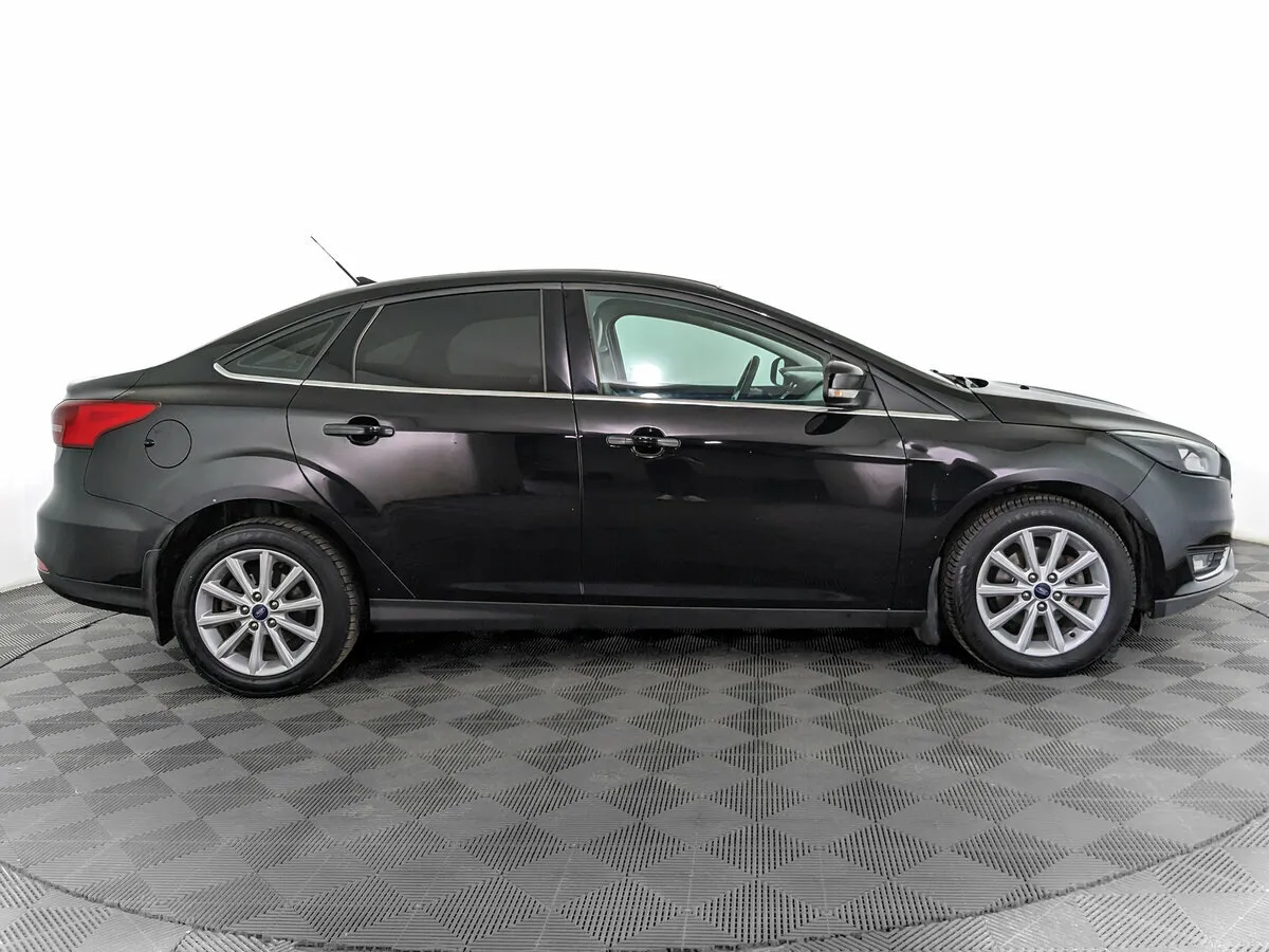 Ford Focus III Рестайлинг · Titanium — фото 4