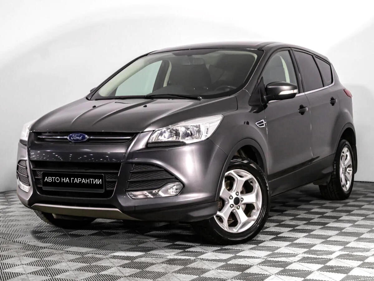 Ford Kuga II · Titanium
