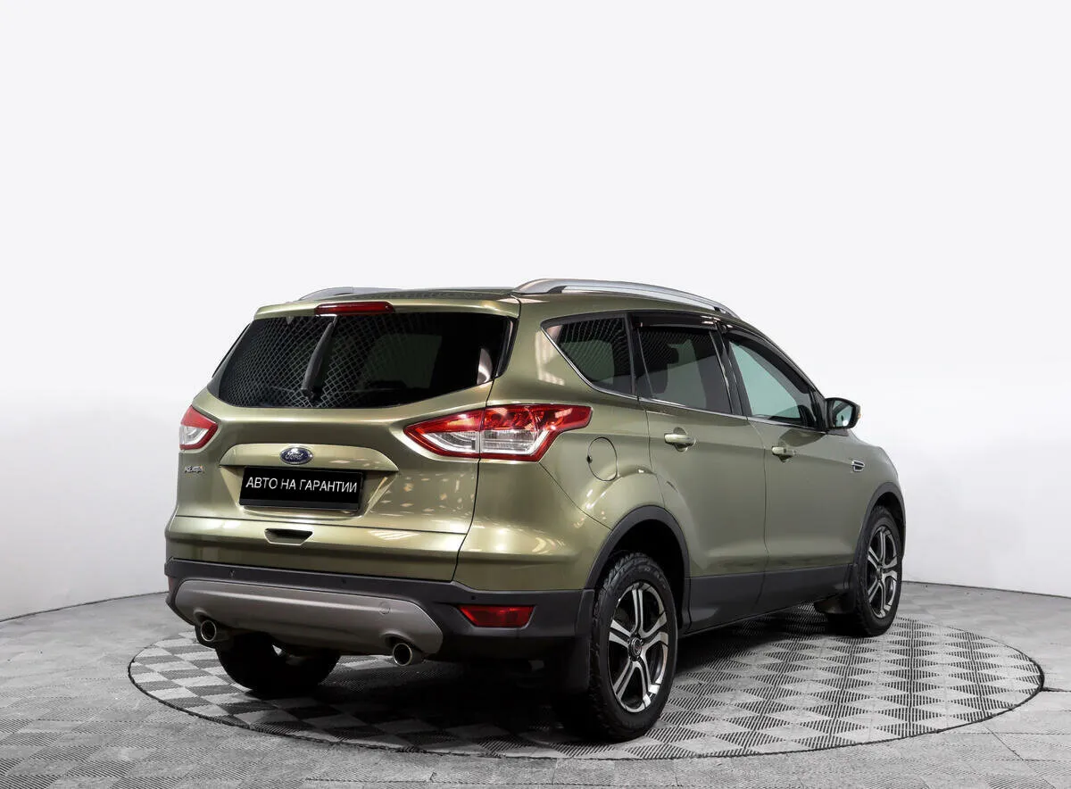 Ford Kuga II — фото 3