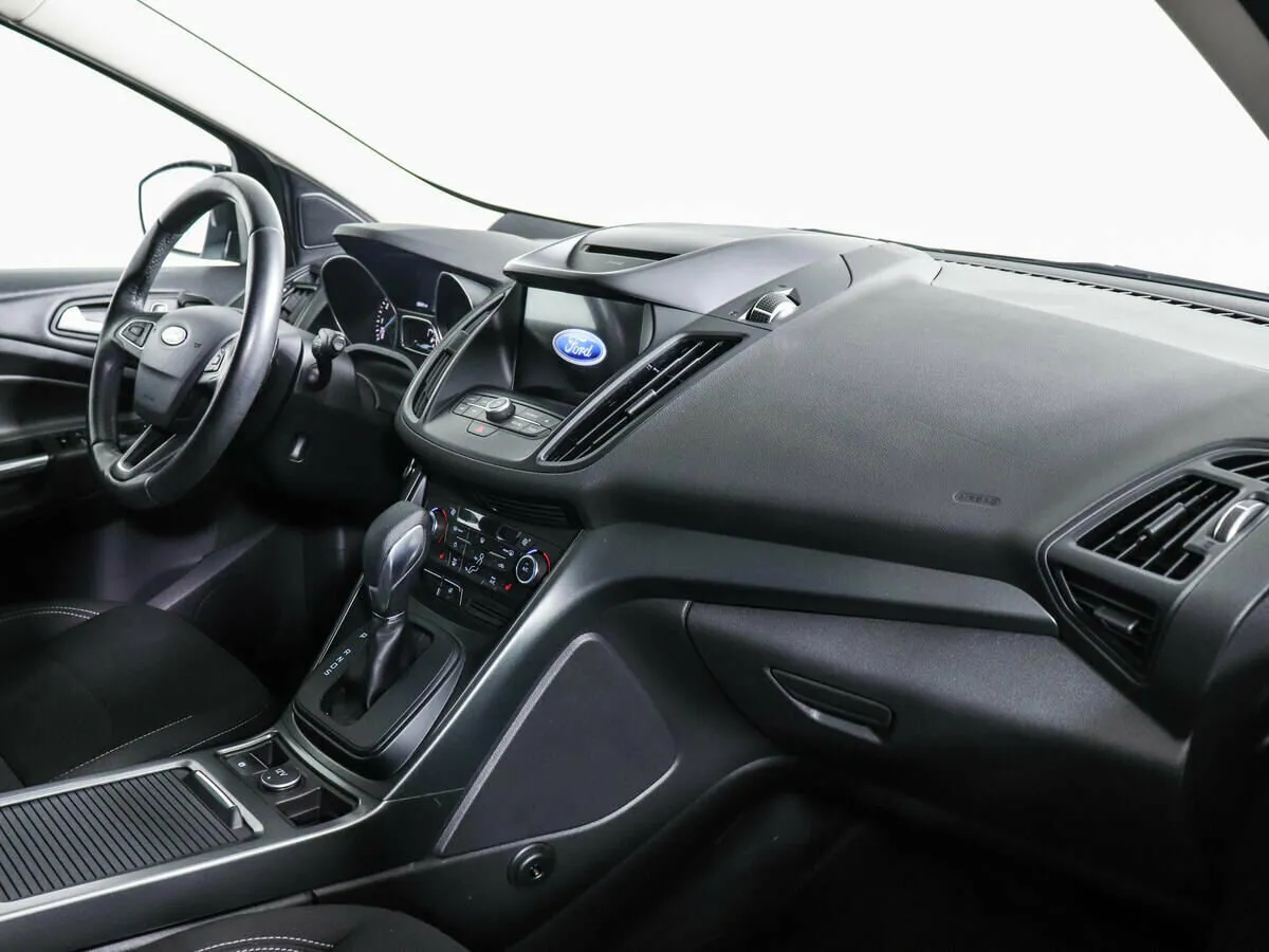 Ford Kuga II Рестайлинг · Trend Plus (2017) — фото 5