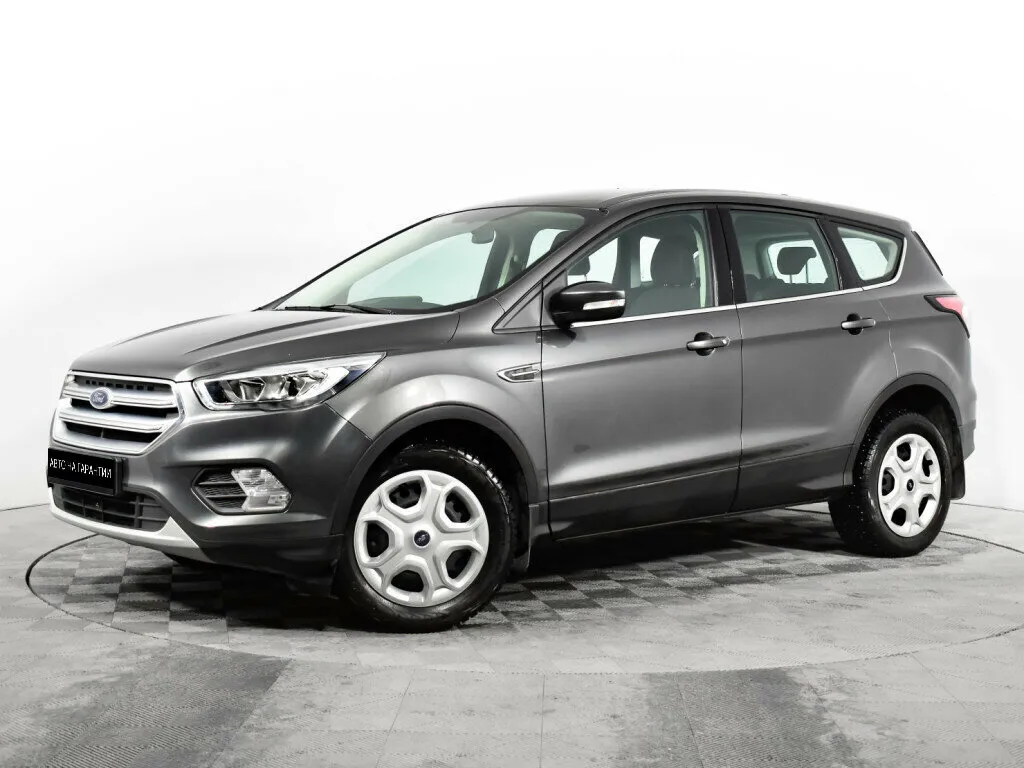 Ford Kuga II Рестайлинг · Ambiente