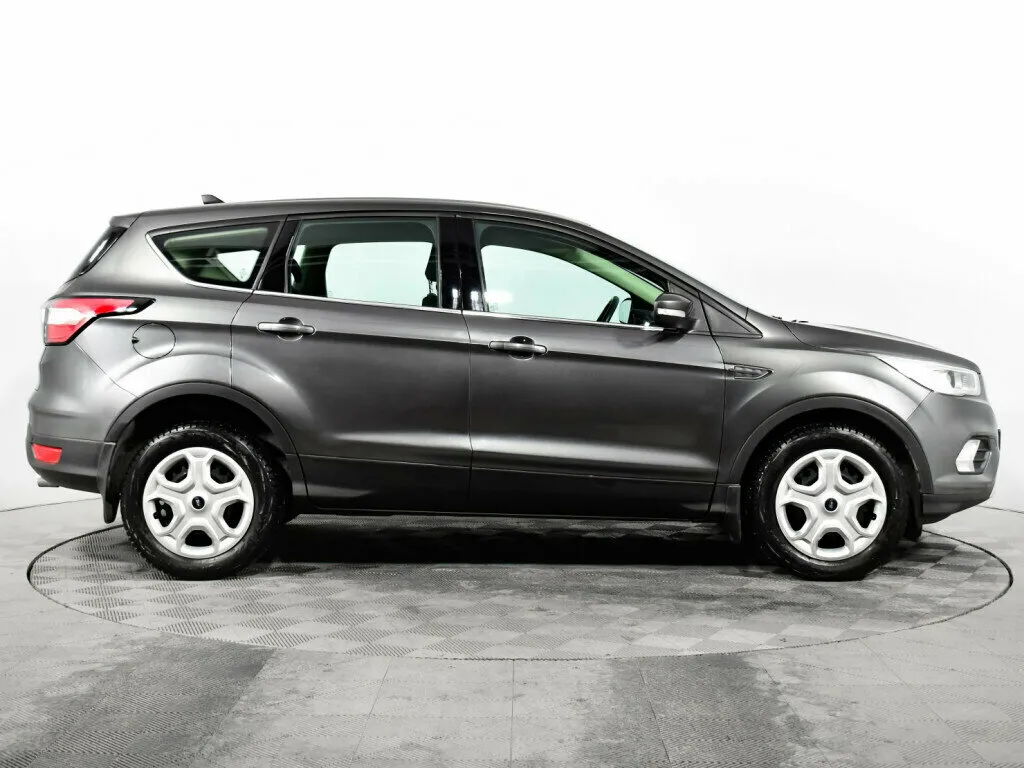 Ford Kuga II Рестайлинг · Ambiente — фото 4