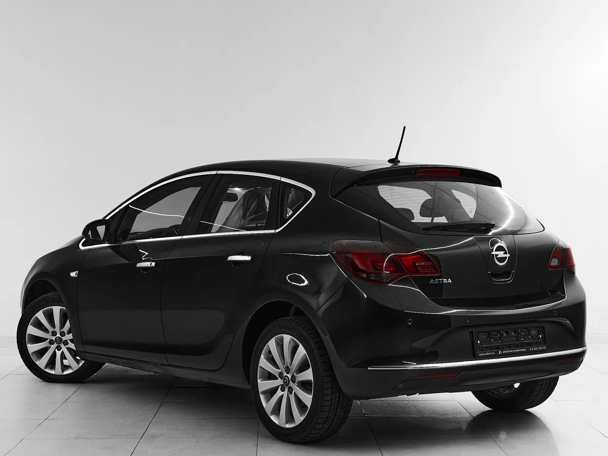 Opel Astra J Рестайлинг · Cosmo — фото 4