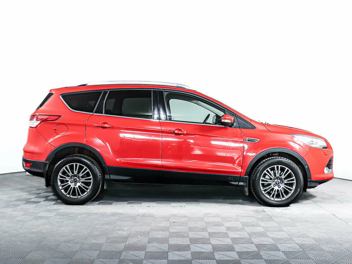 Ford Kuga II — фото 4
