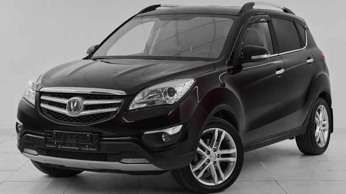 Changan CS35 I · LUXE