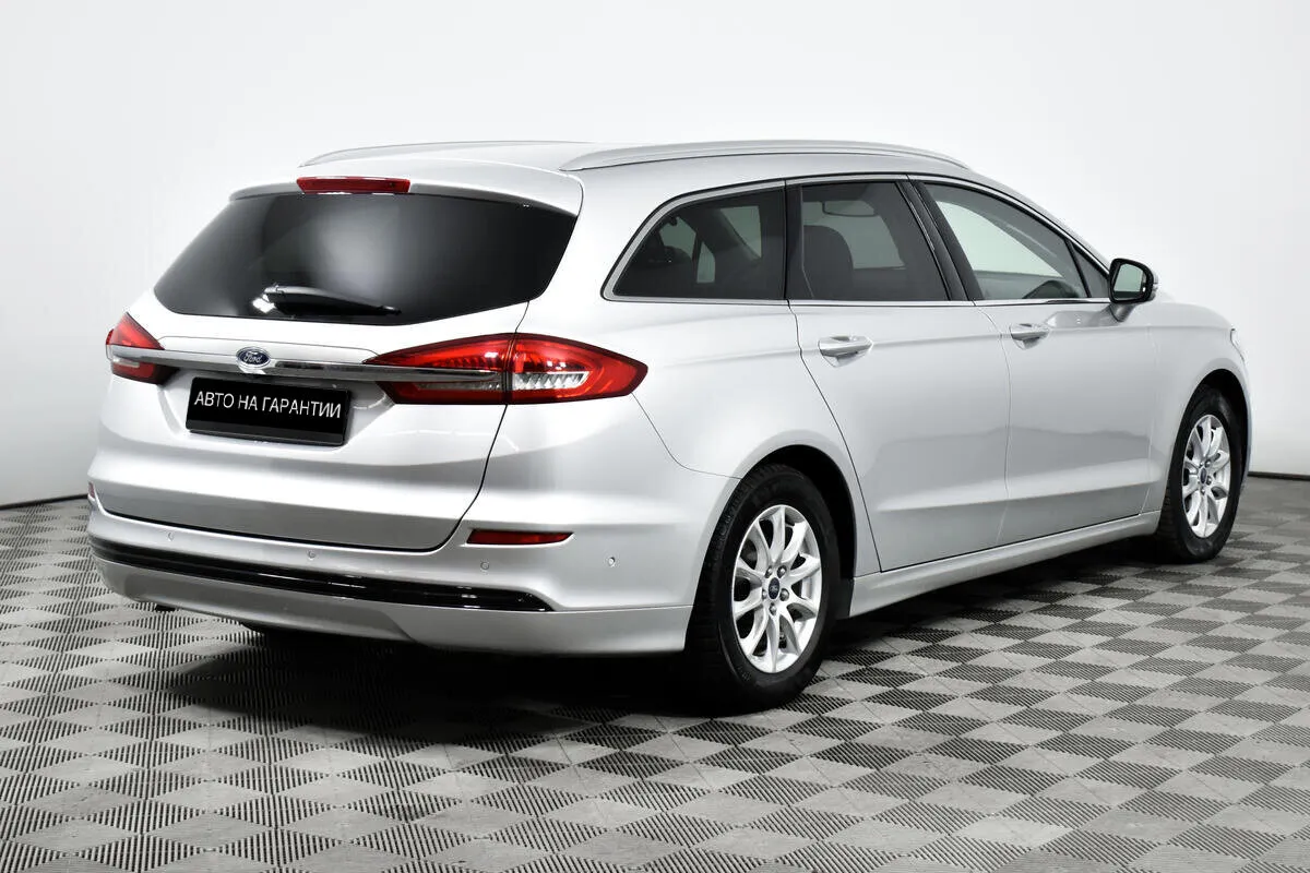Ford Mondeo V — фото 4