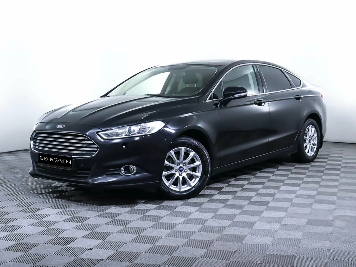 Ford Mondeo V · Ambiente