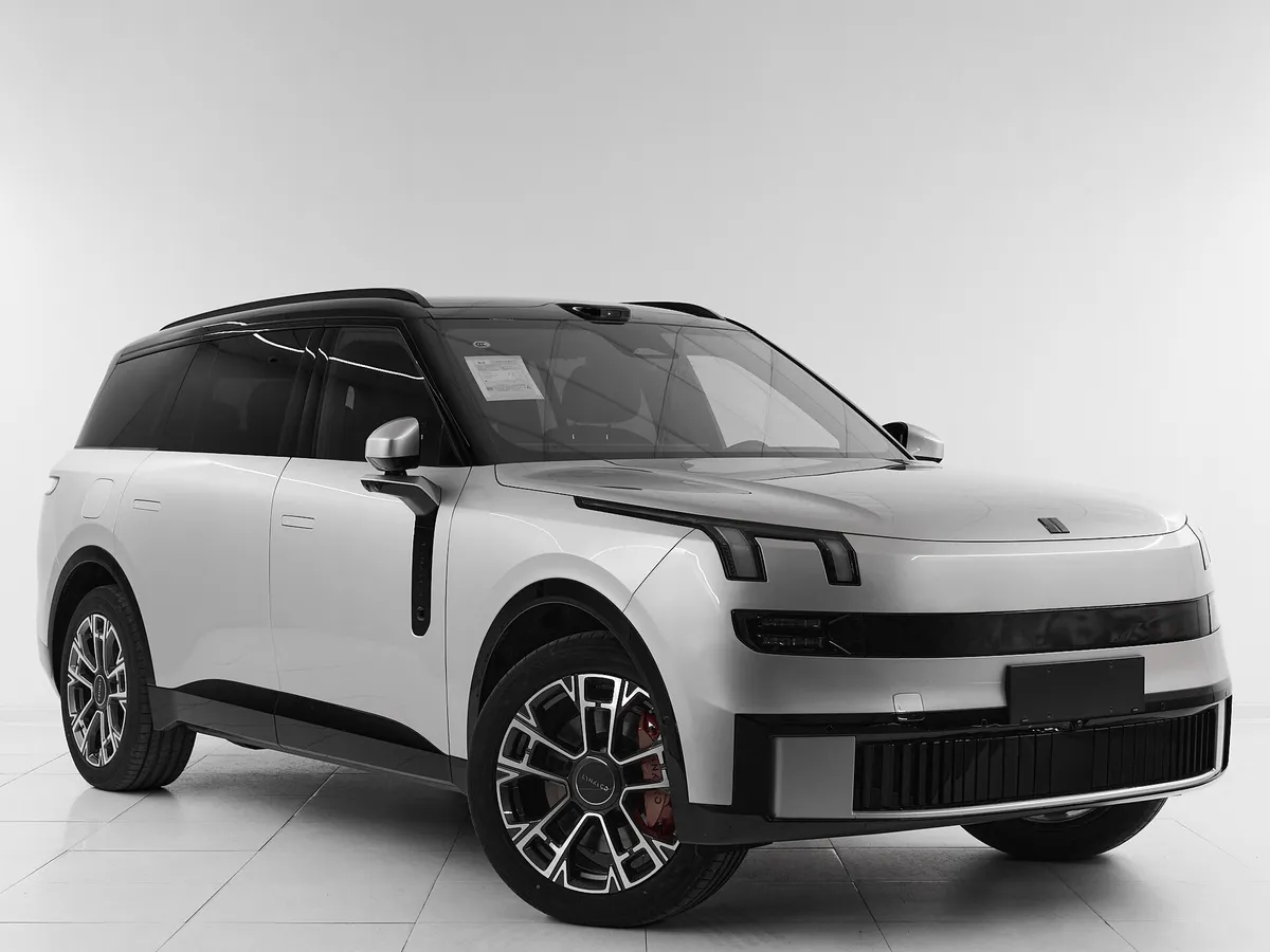 Lynk & Co 900 Ultra (6 seats) — фото 3