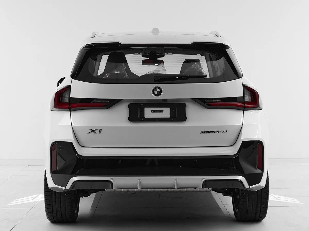 BMW X1 III (U11/U12) · xDrive25Li M Sport Package — фото 5