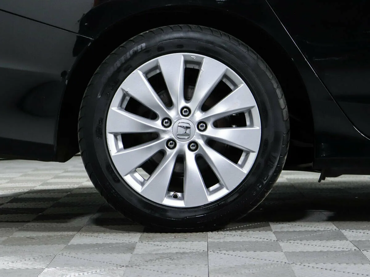 Honda Accord IX · Executive Navi — фото 5
