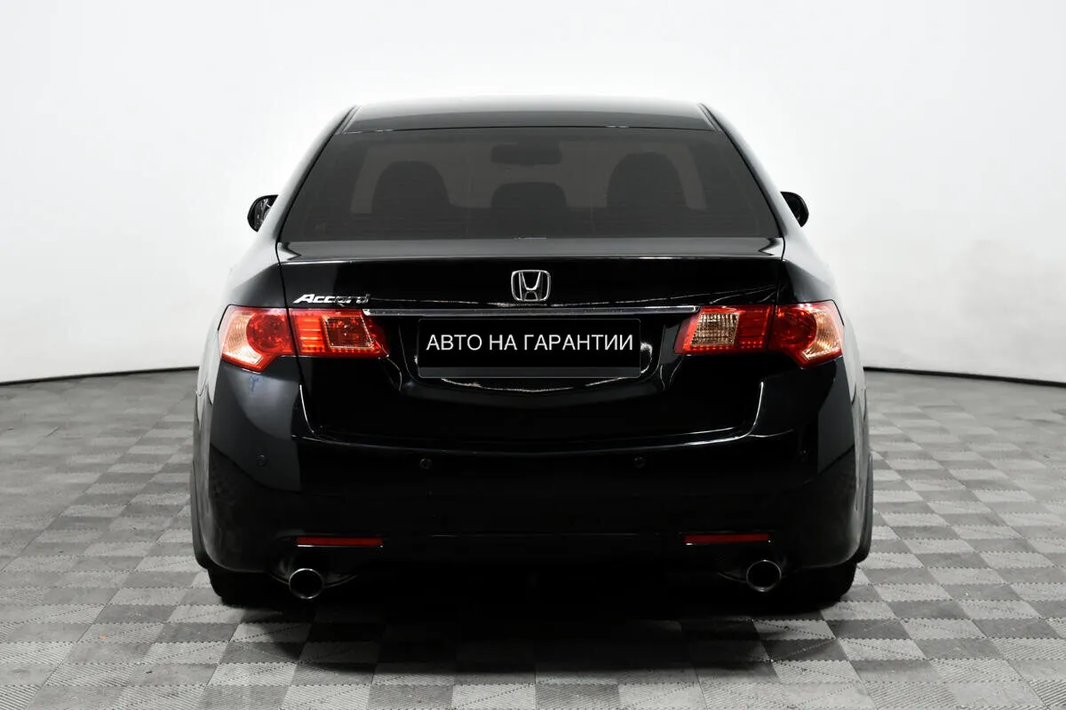 Honda Accord VIII Рестайлинг — фото 4