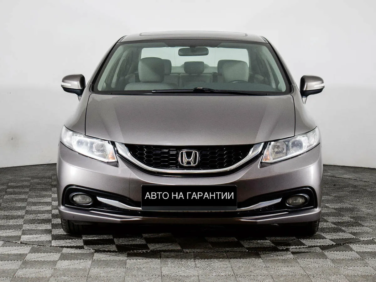 Honda Civic IX Рестайлинг · Lifestyle — фото 2