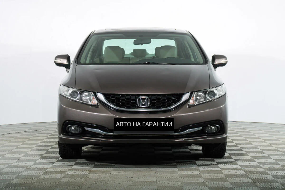 Honda Civic IX Рестайлинг · Lifestyle — фото 2
