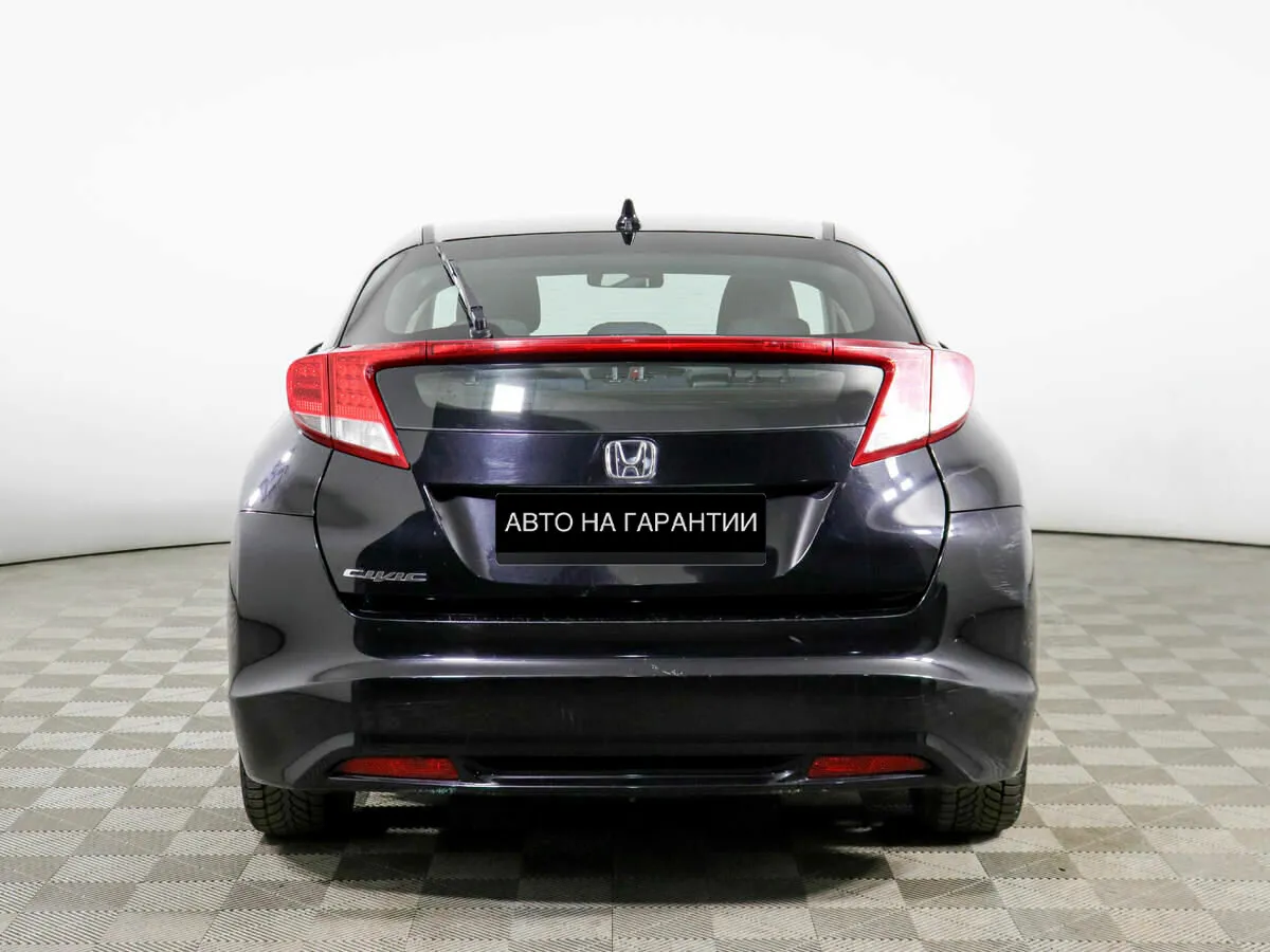 Honda Civic IX — фото 4