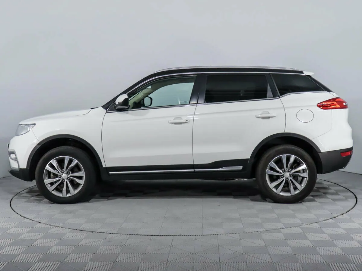 Geely Atlas I · Luxury LED — фото 3