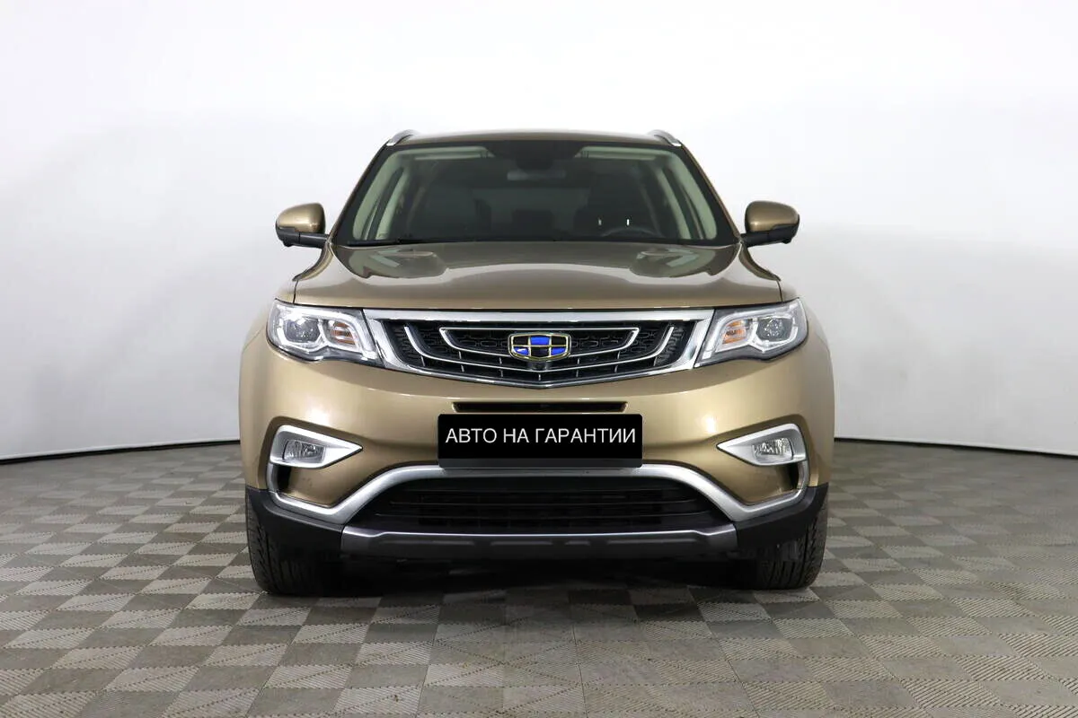 Geely Atlas I · Люкс + Yandex Auto — фото 2
