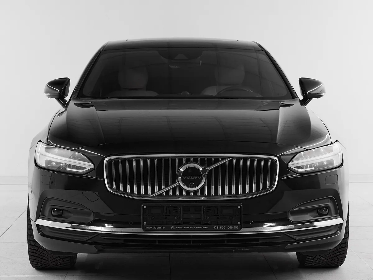 Volvo S90 II Рестайлинг · Momentum — фото 2