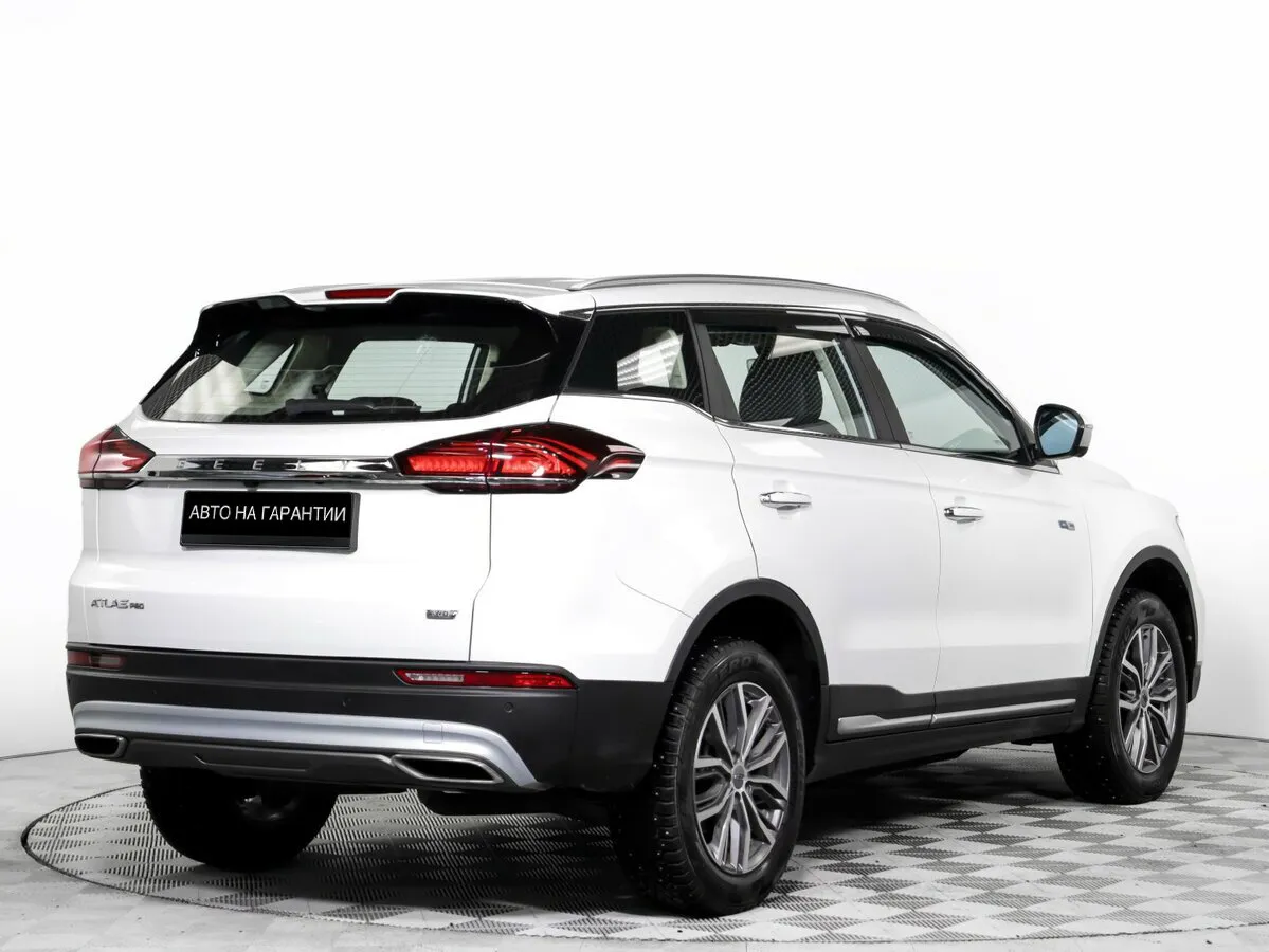 Geely Atlas Pro I · Luxury — фото 5