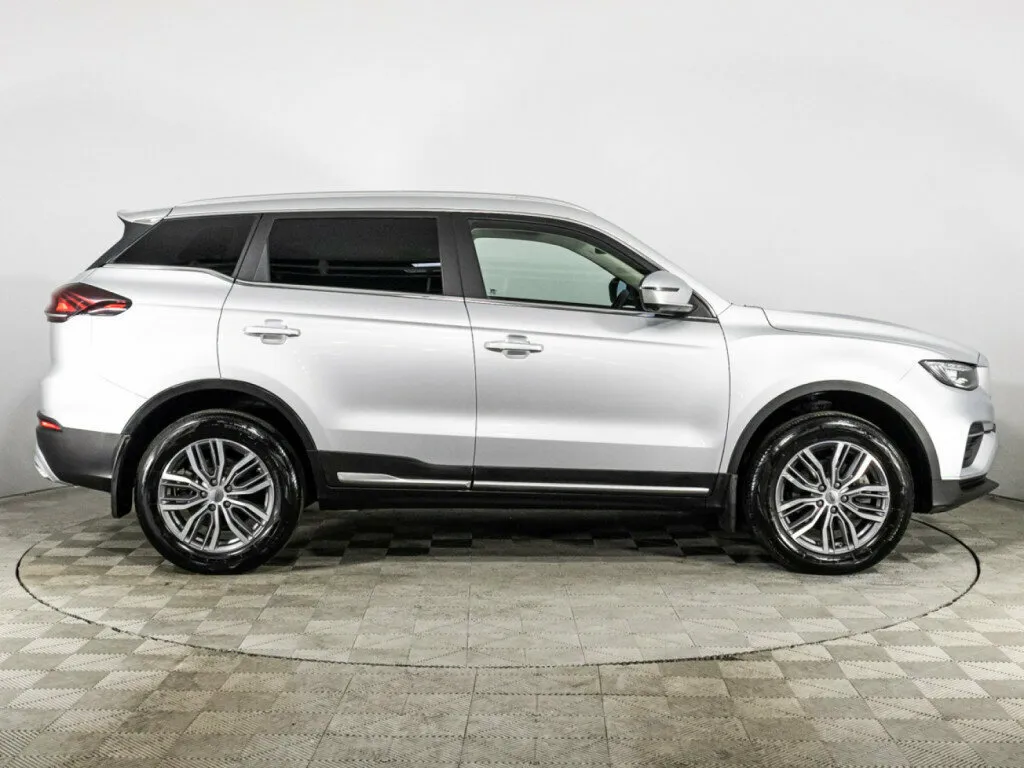 Geely Atlas Pro I · Comfort — фото 4