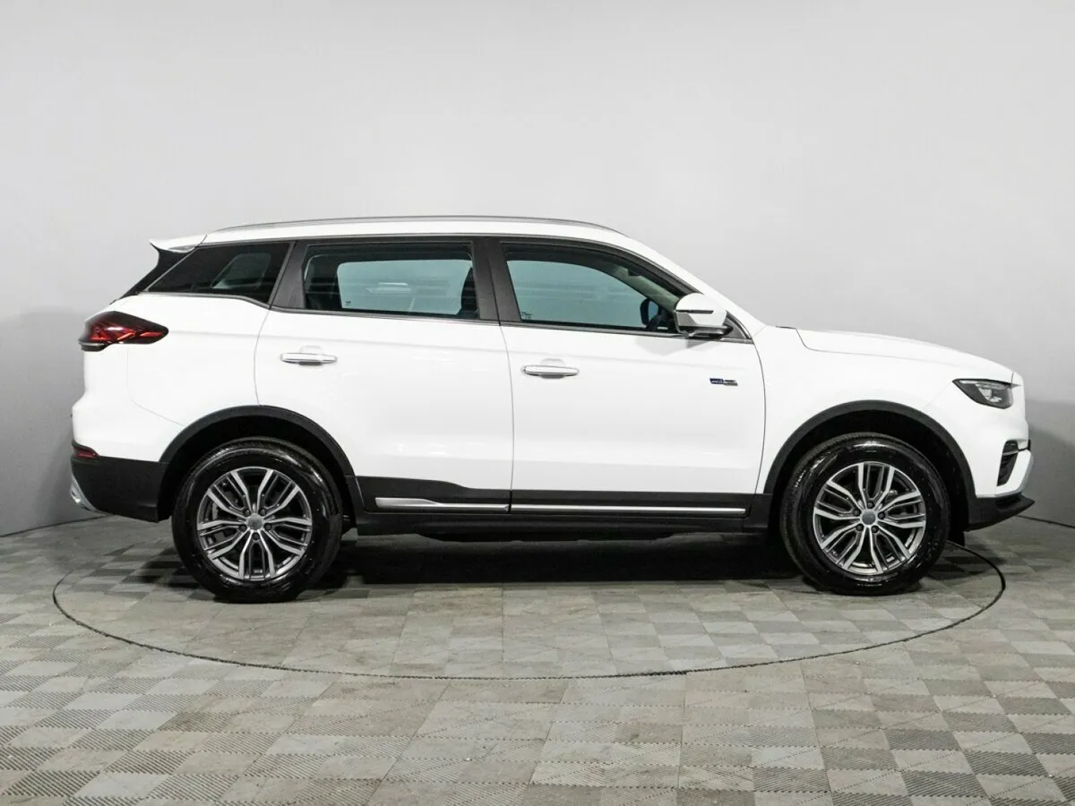 Geely Atlas Pro I · Luxury — фото 4