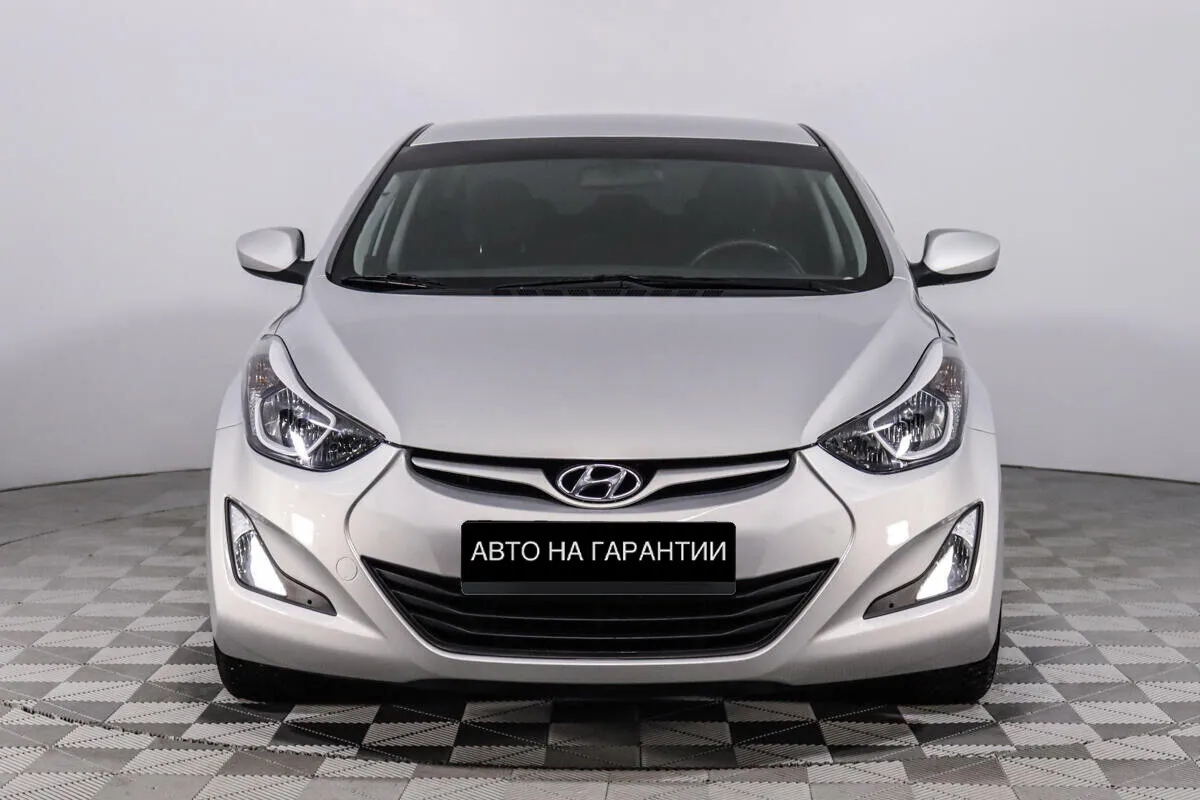 Hyundai Elantra V (MD) Рестайлинг · Base — фото 2