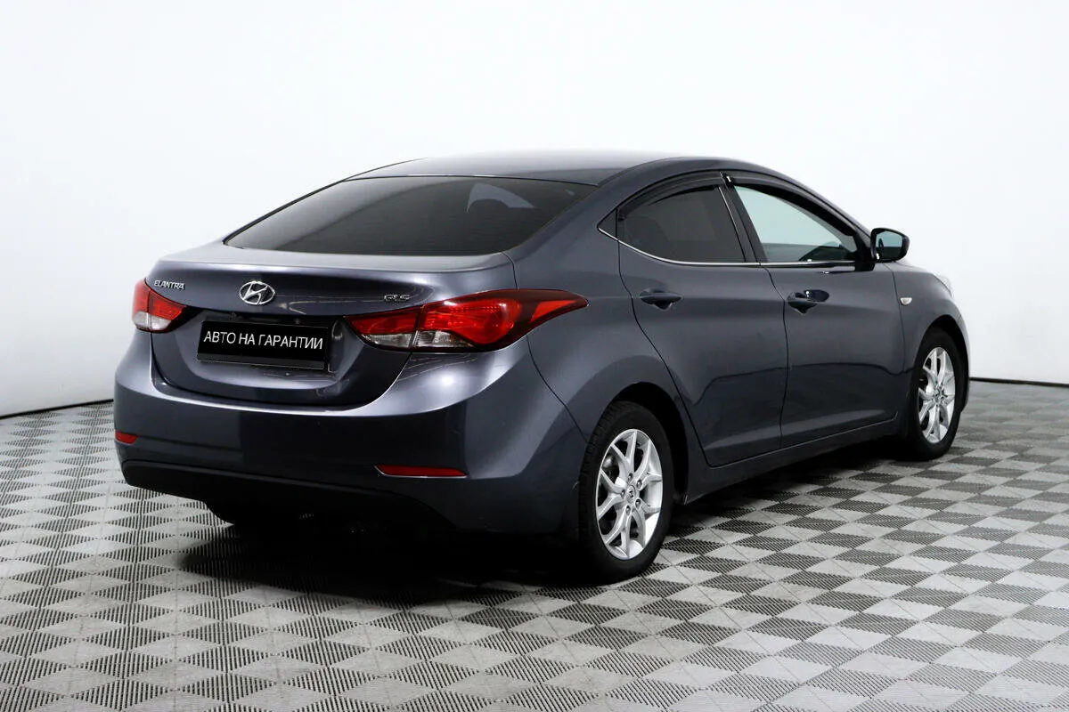 Hyundai Elantra V (MD) Рестайлинг · Base — фото 5