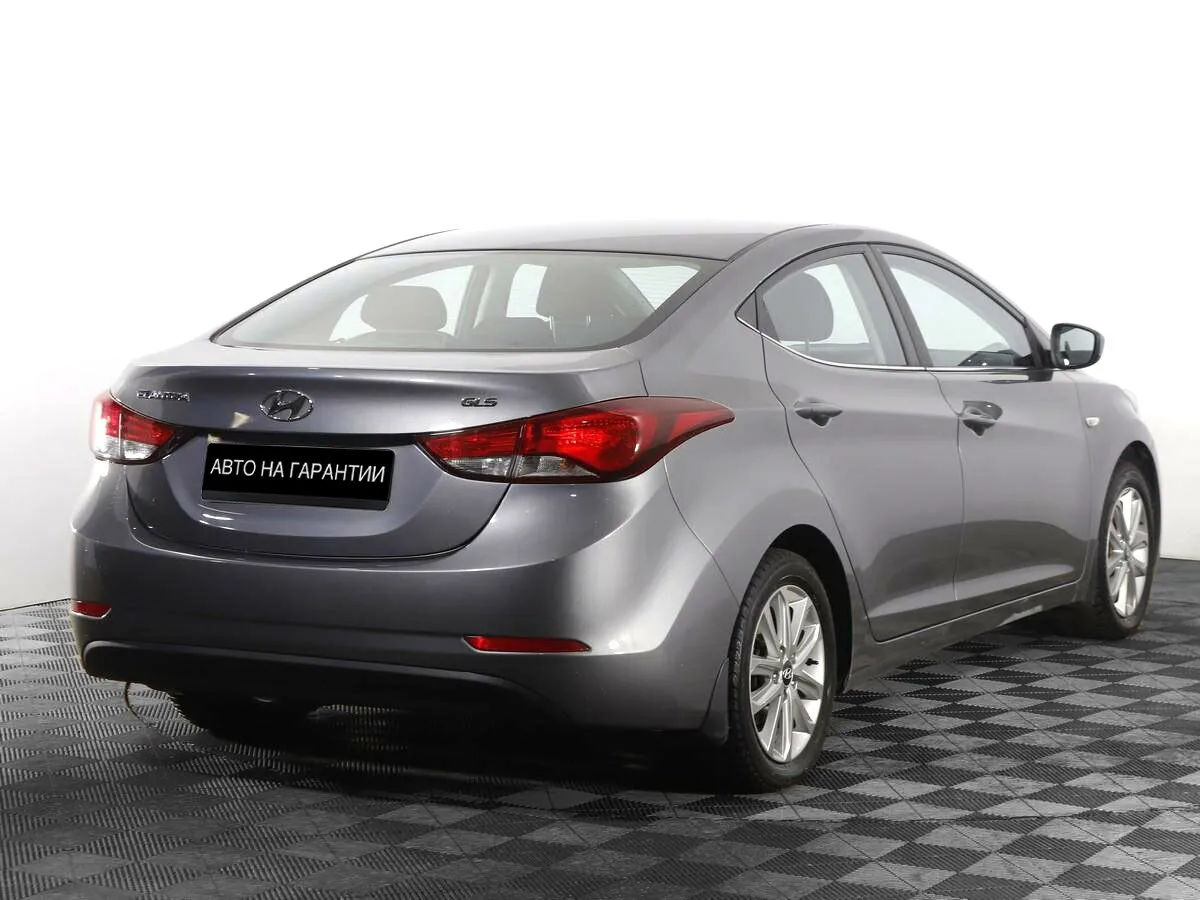 Hyundai Elantra V (MD) Рестайлинг · Base — фото 3