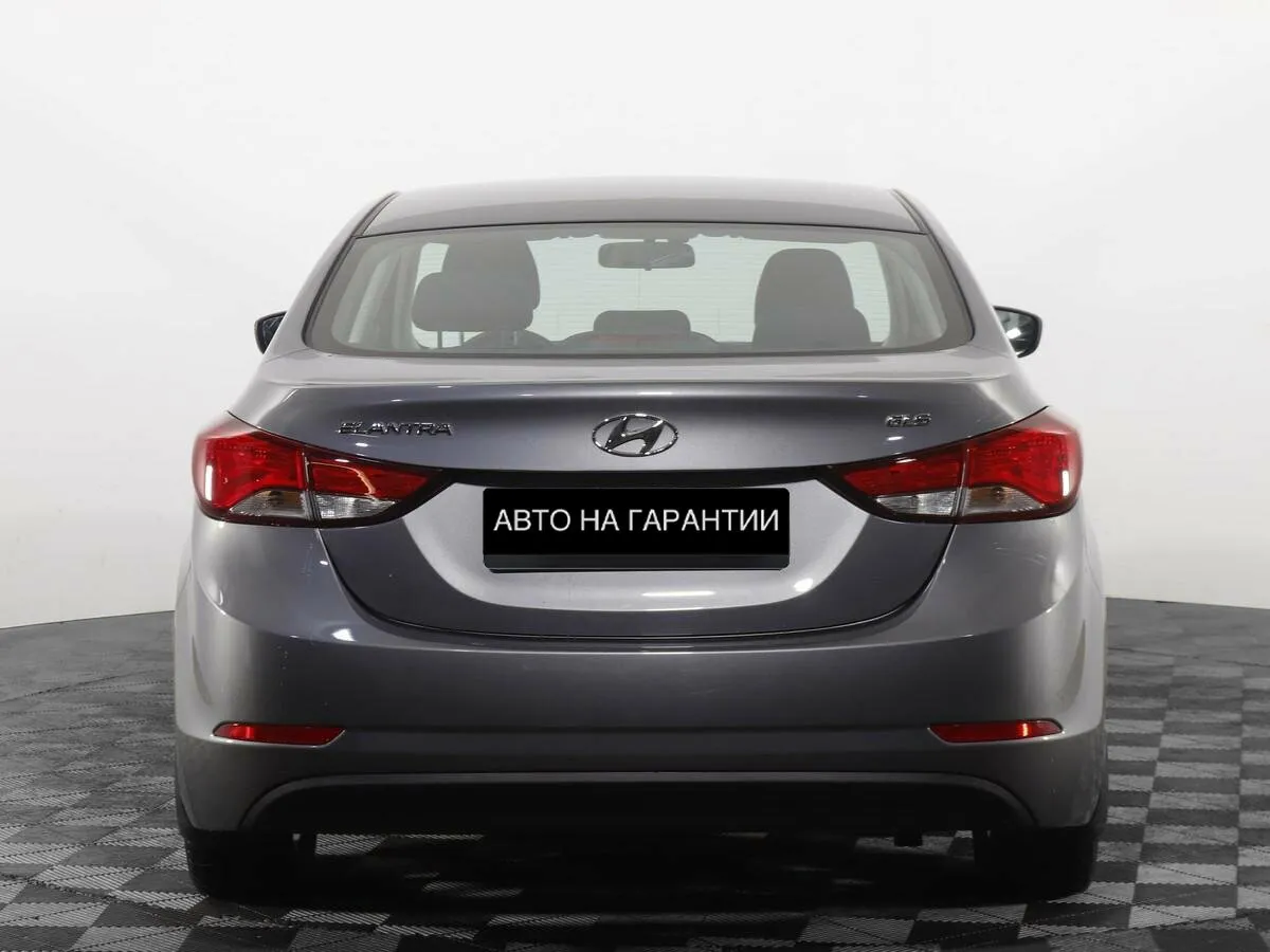 Hyundai Elantra V (MD) Рестайлинг · Base — фото 4