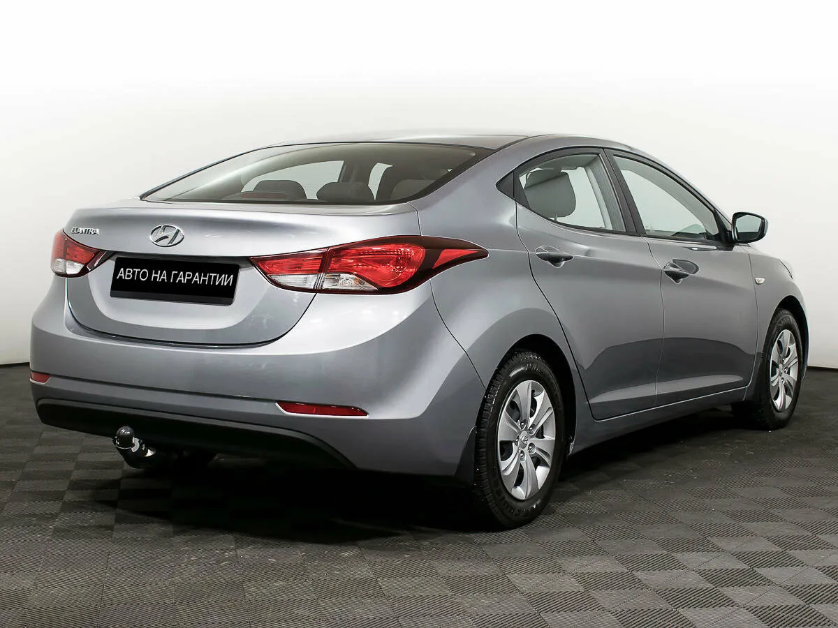 Hyundai Elantra V (MD) Рестайлинг · Base — фото 5