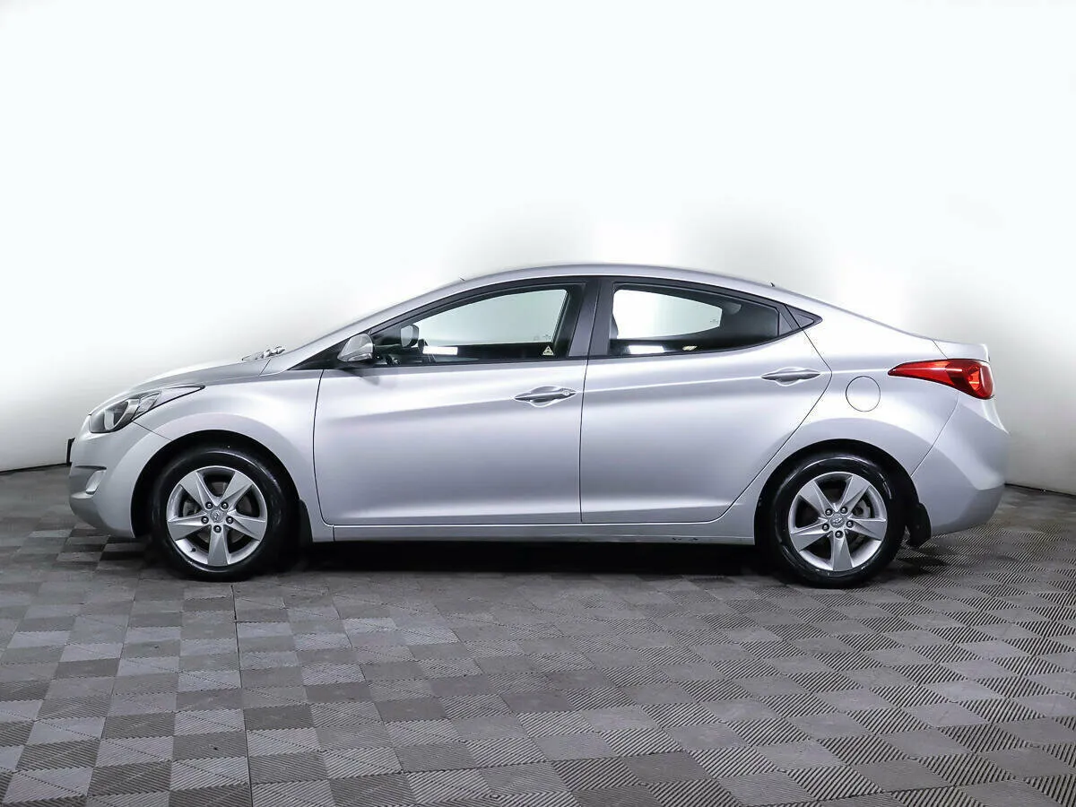 Hyundai Elantra V (MD) · Comfort — фото 3
