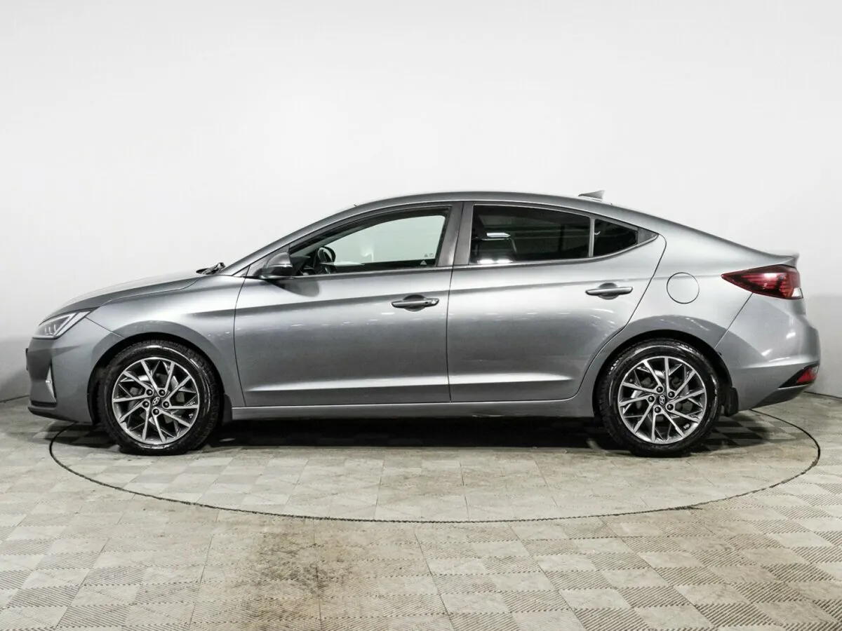Hyundai Elantra VI (AD) Рестайлинг · Elegance — фото 3