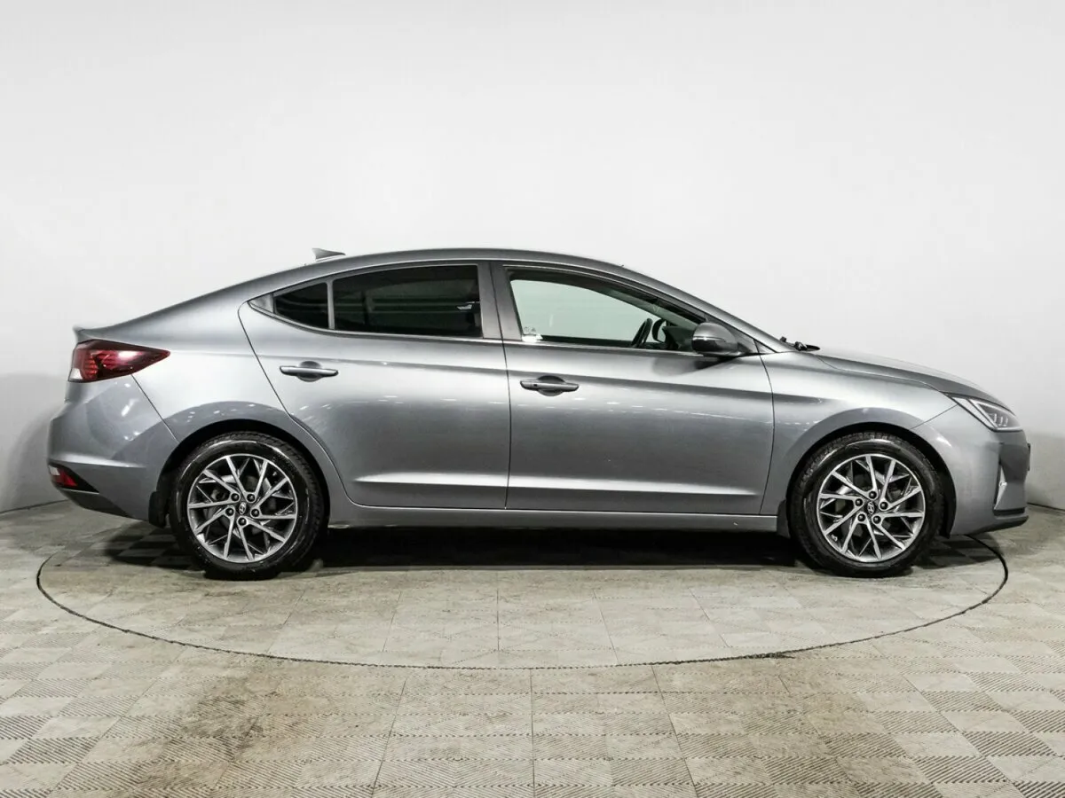 Hyundai Elantra VI (AD) Рестайлинг · Elegance — фото 4