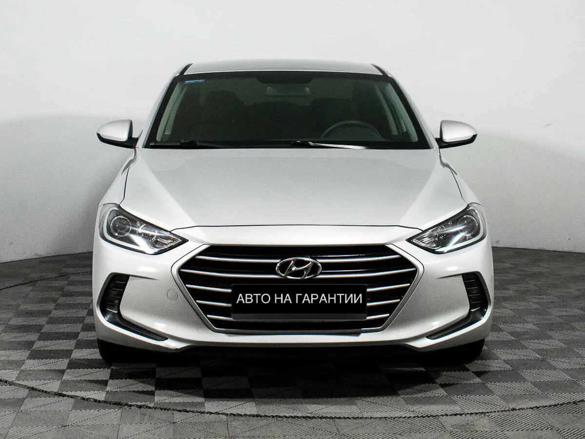 Hyundai Elantra VI (AD) · Base — фото 2