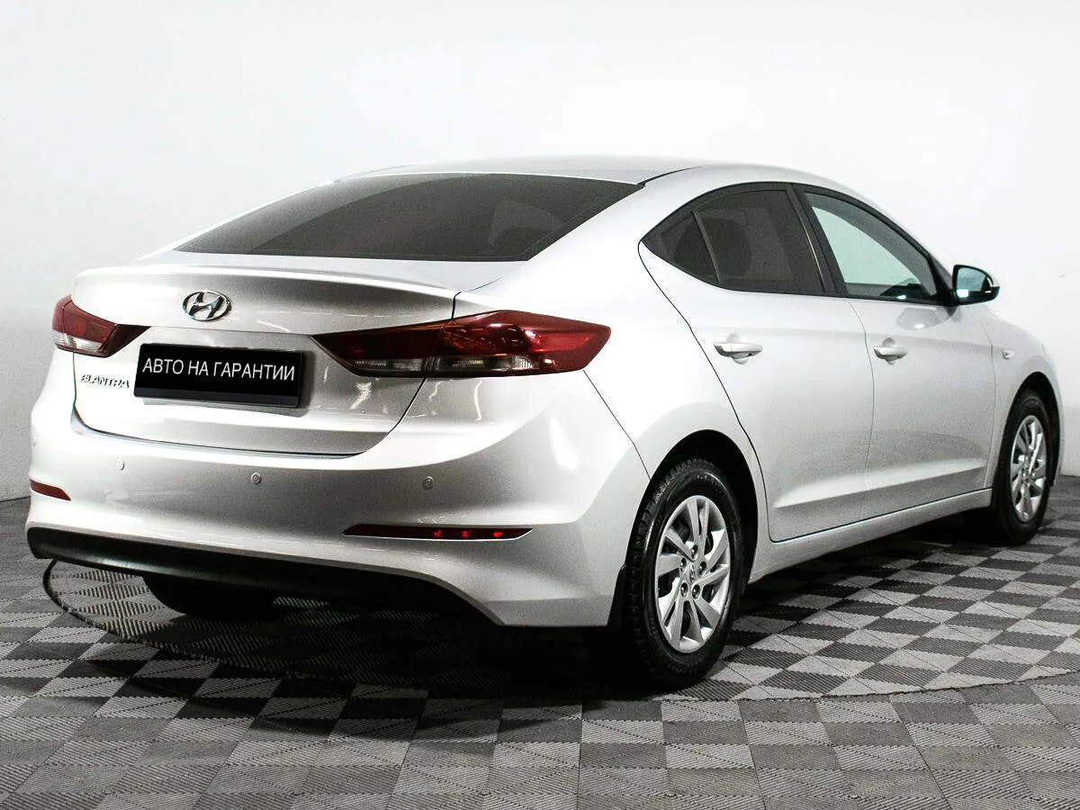 Hyundai Elantra VI (AD) · Base — фото 3