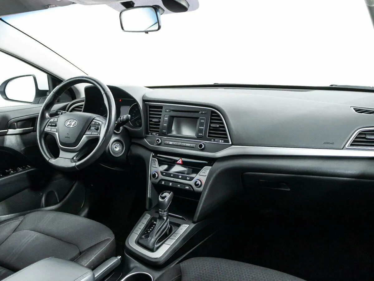 Hyundai Elantra VI (AD) · Comfort — фото 5