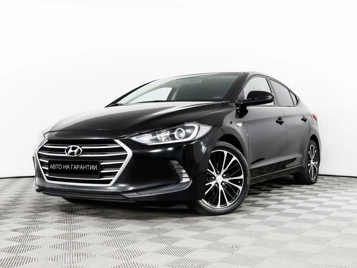 Hyundai Elantra VI (AD) · Start