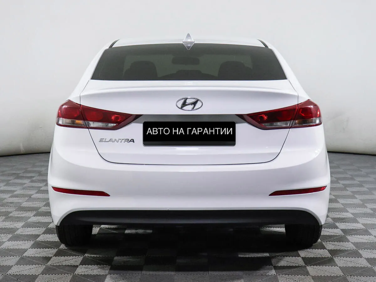 Hyundai Elantra VI (AD) · Base — фото 4